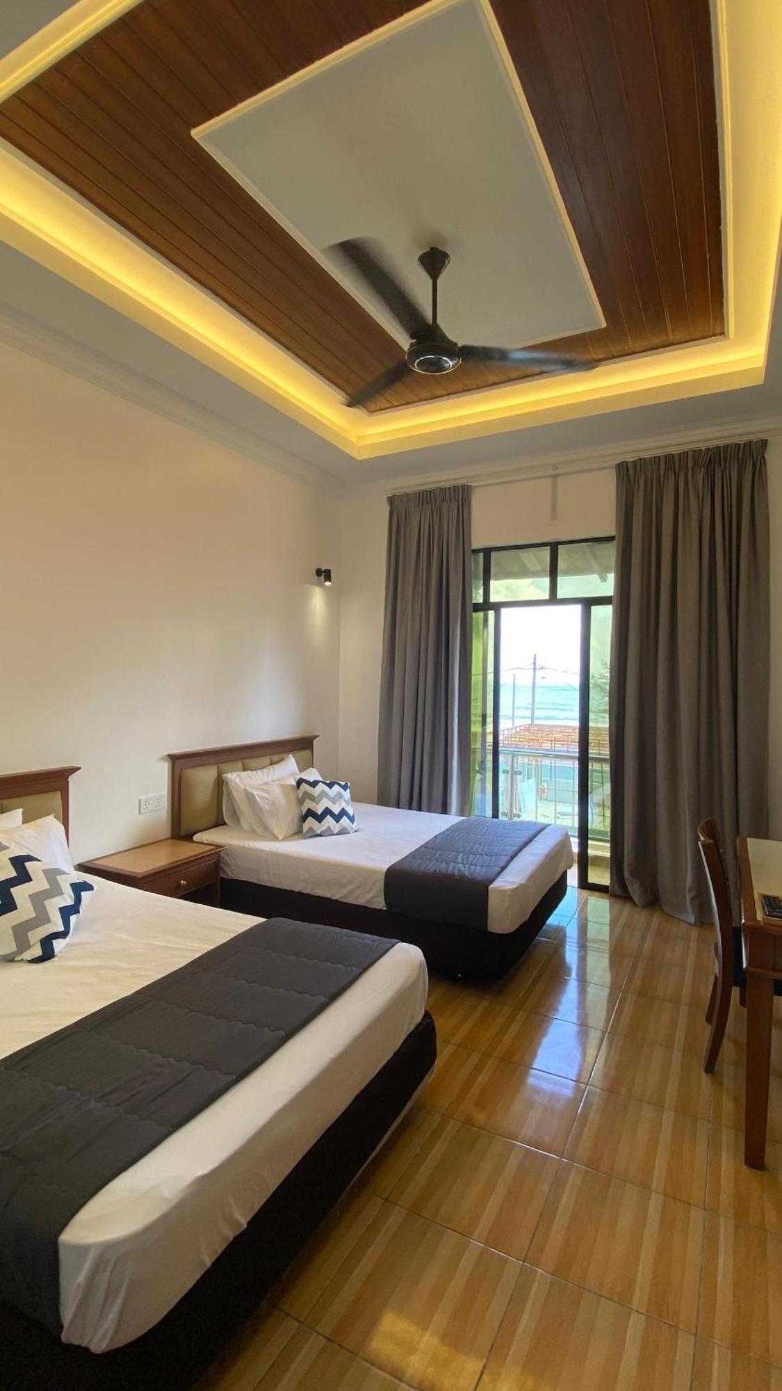Eleven25 Roomstay Дунгун Екстериор снимка