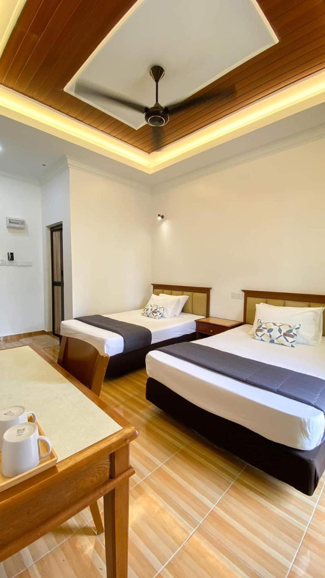 Eleven25 Roomstay Дунгун Екстериор снимка