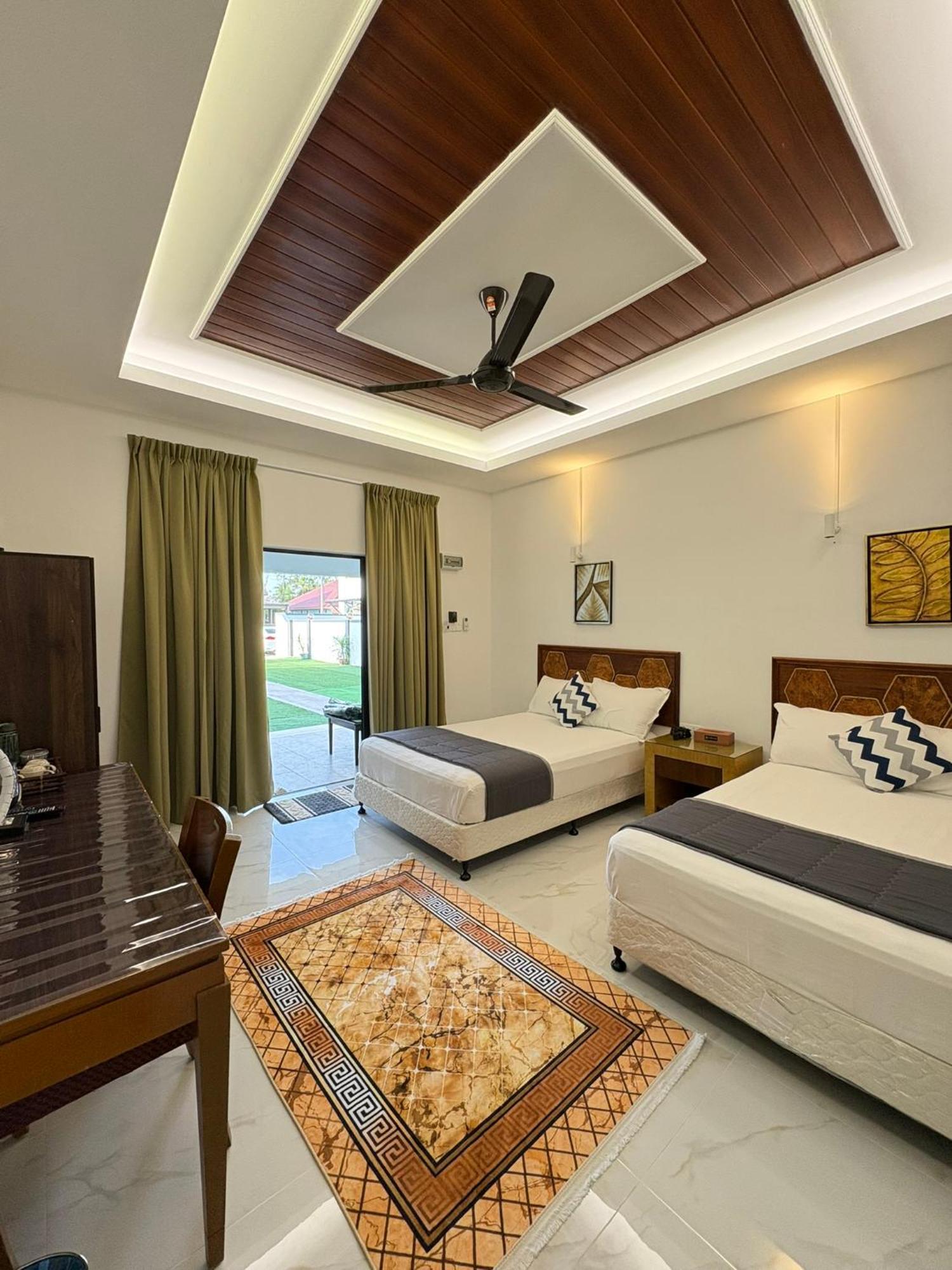 Eleven25 Roomstay Дунгун Екстериор снимка