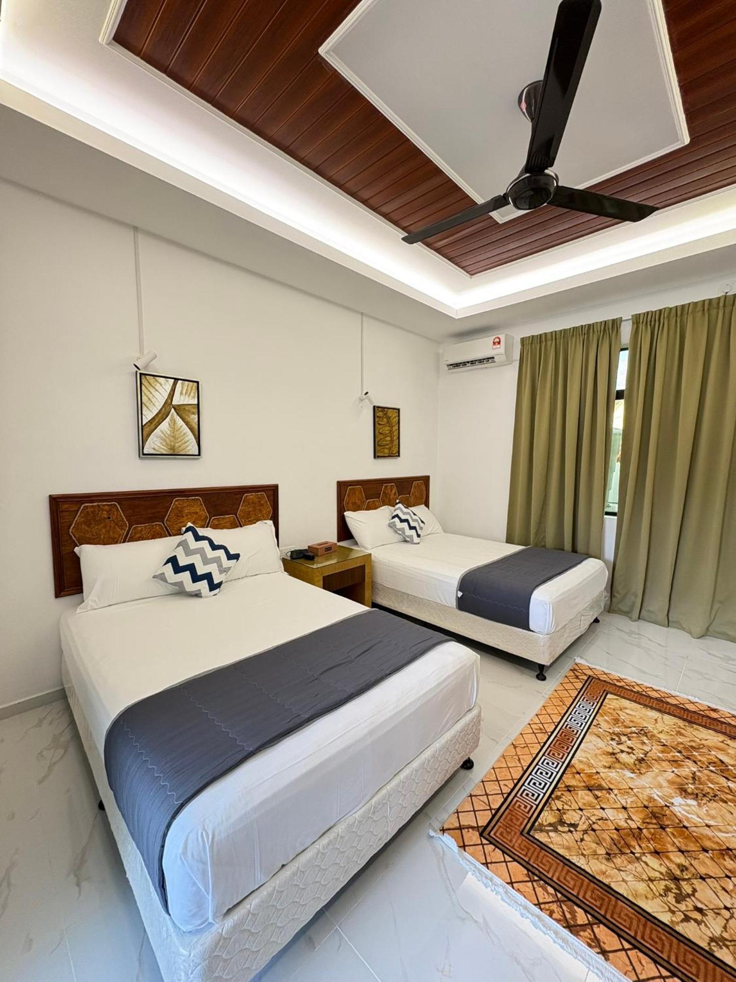 Eleven25 Roomstay Дунгун Екстериор снимка